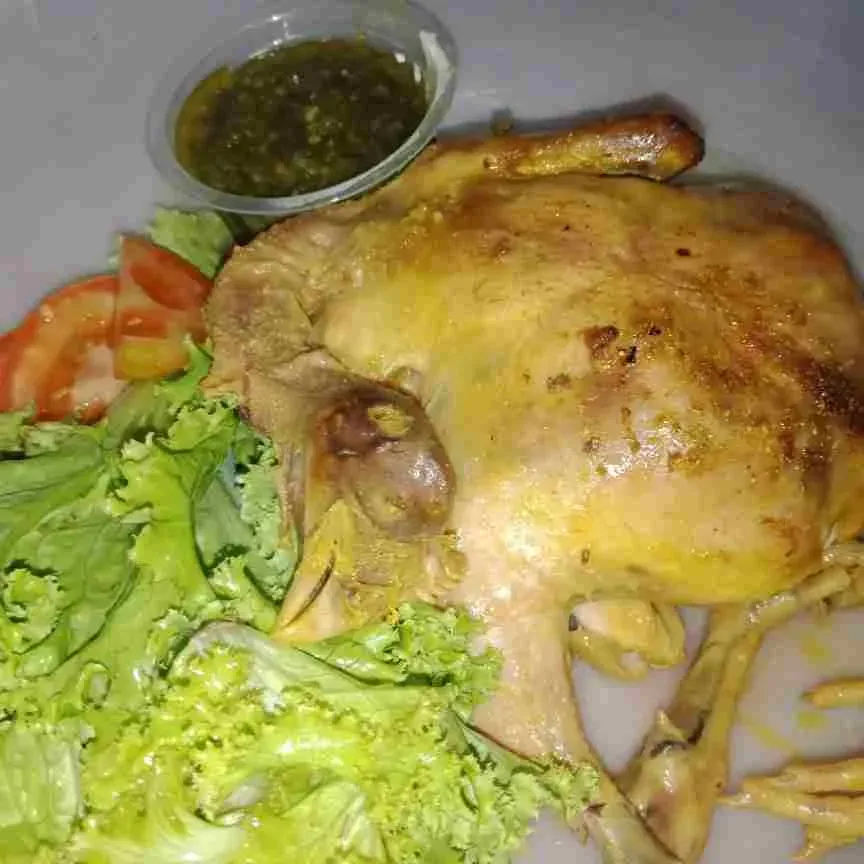 Foto Ingkung Ungkep Komplit