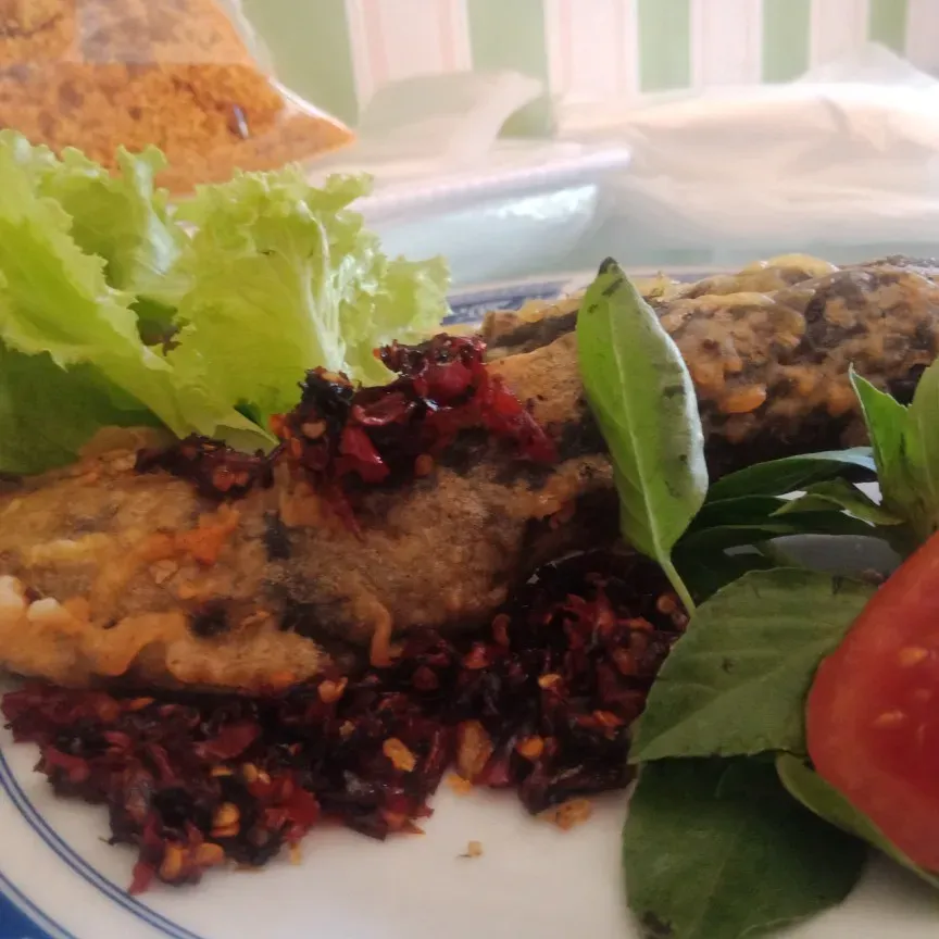 Foto Pkt Nasi Box Lele Grg Tepung Garing Sambal Tawur