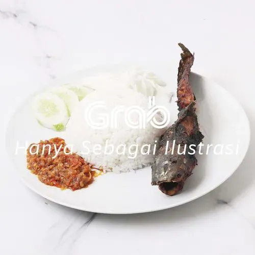 Foto Paket Nasi Ikan Lele Pedas Manis