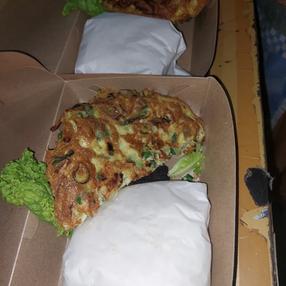 Foto 2 Paket Nasi Telur Goreng Bombay