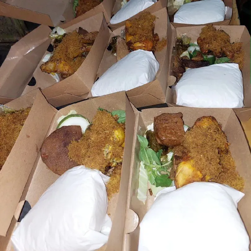 Foto 2 Paket Nasi Ayam Pedaging Laos