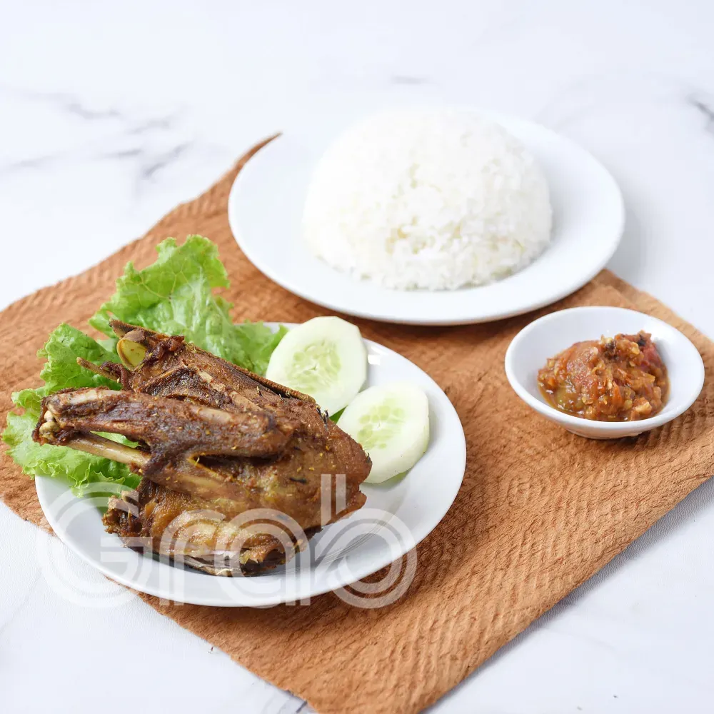 Foto Nasi Bebek Goreng Kremes